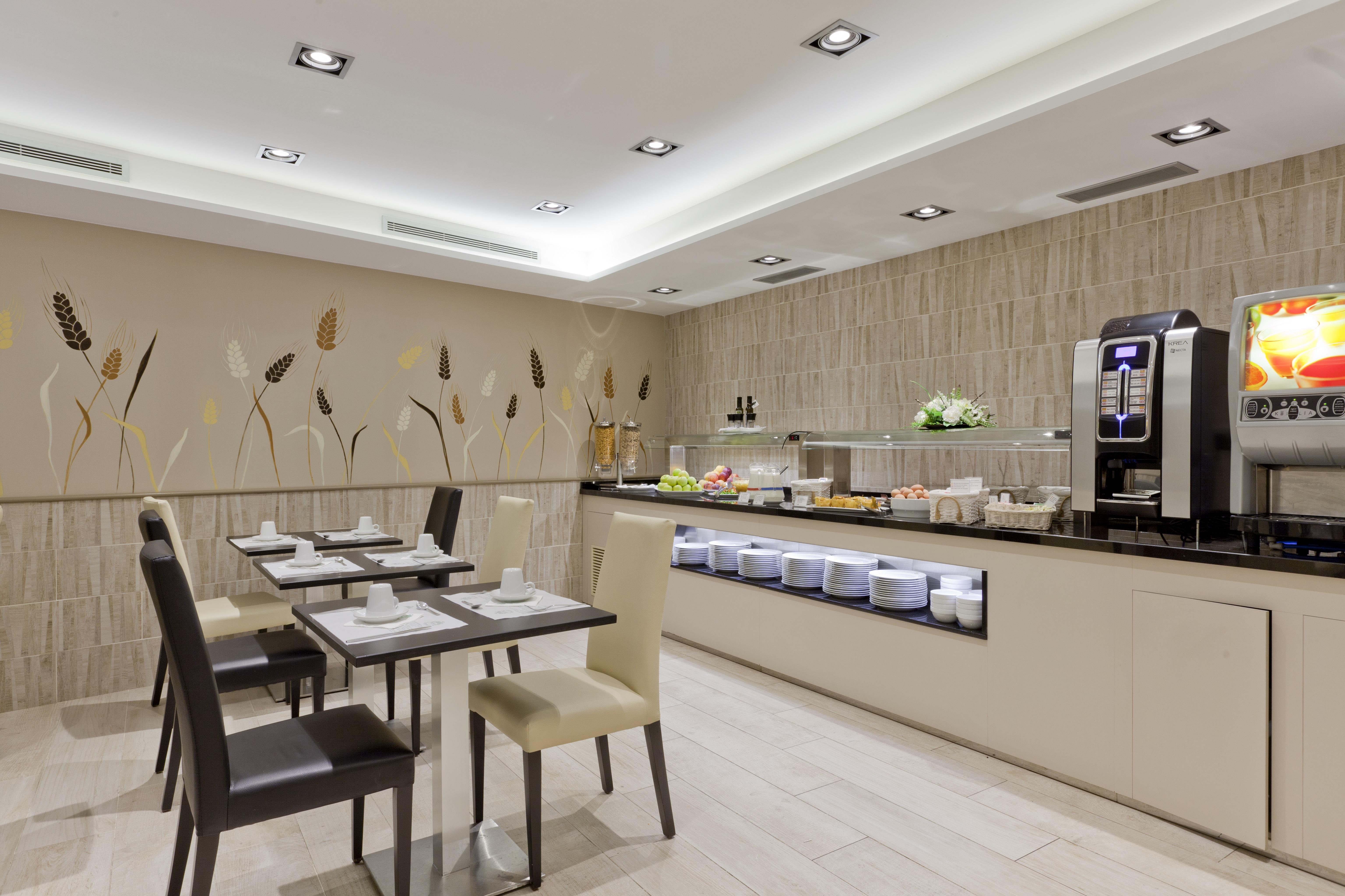 โฮเต็ล ซานต้า มาร์ทา Hotel บาร์เซโลนา ภายนอก รูปภาพ